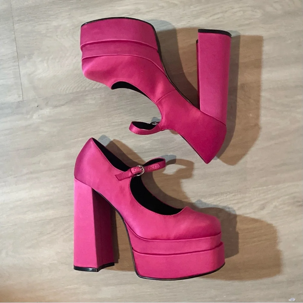 SOLD Call it spring pink platform heels - Picture 1 of 13